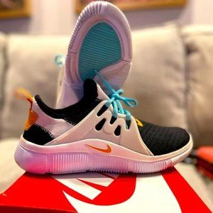 Nike Women’s Acalme ‘White Amber Rise’ - Size 9